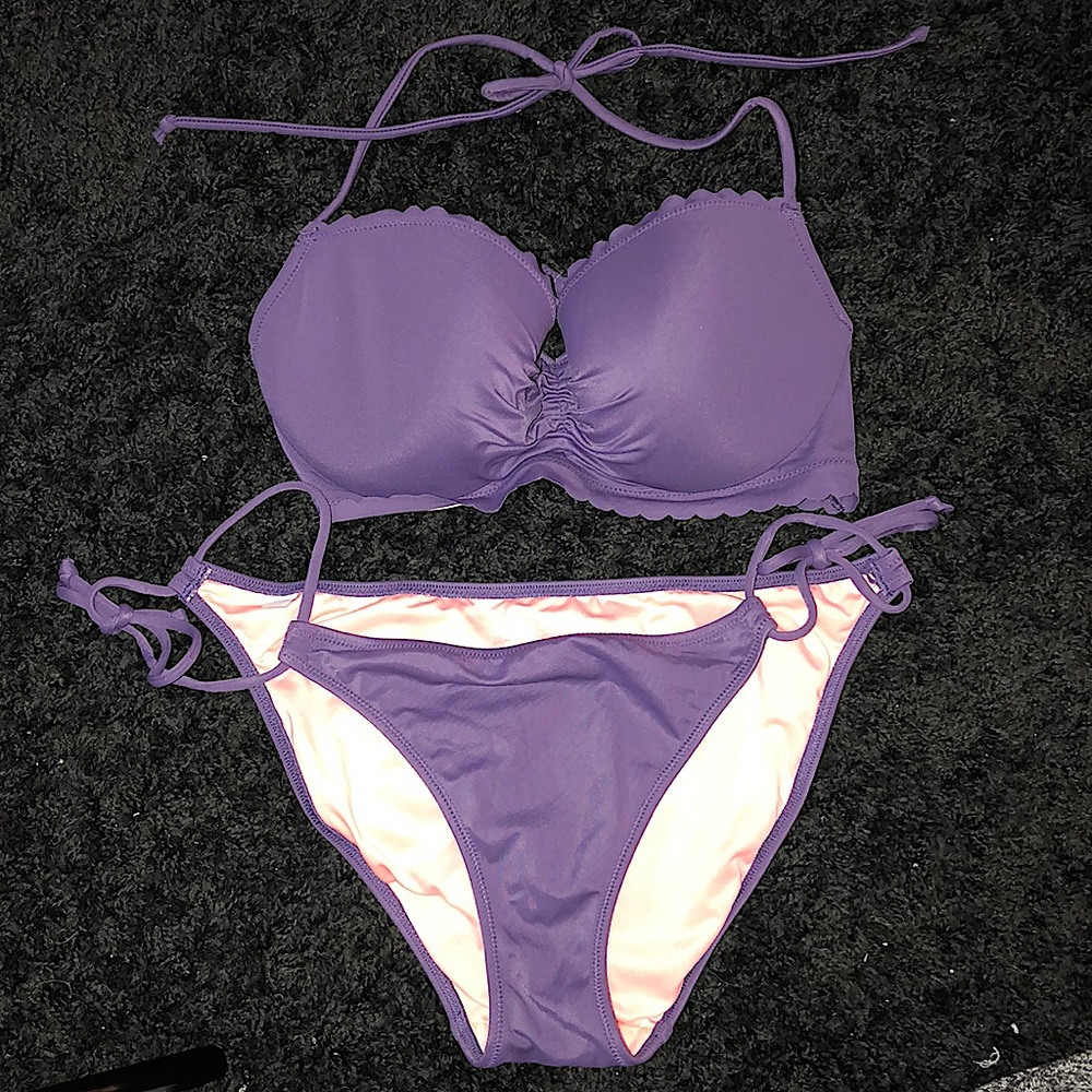 VS bikini